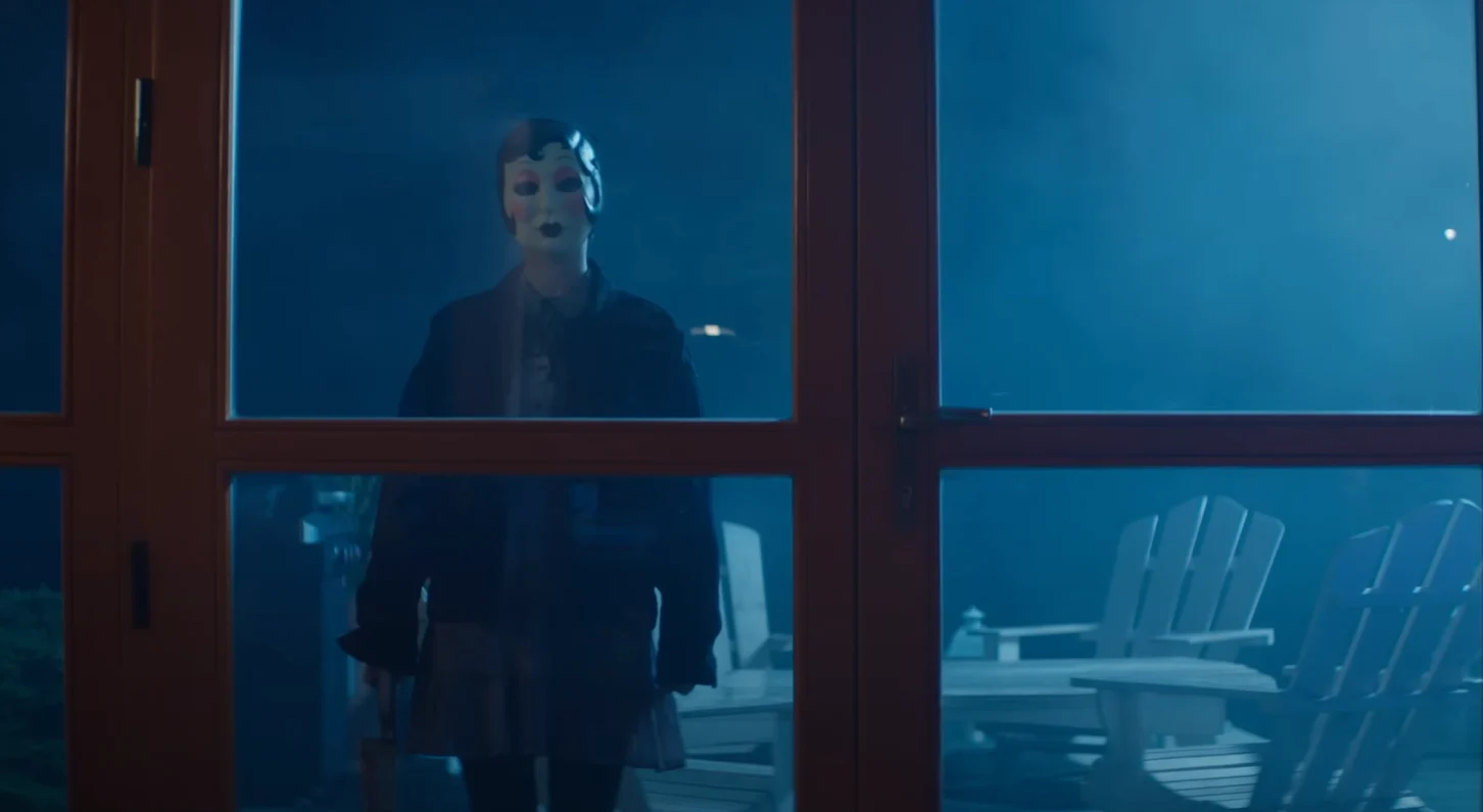 State a casa vostra: The Strangers - Chapter 2 ts-c2
